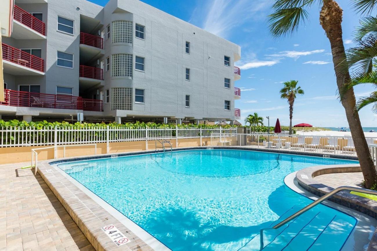 #212 Surf Song Resort 圣徒皮特海滩 外观 照片